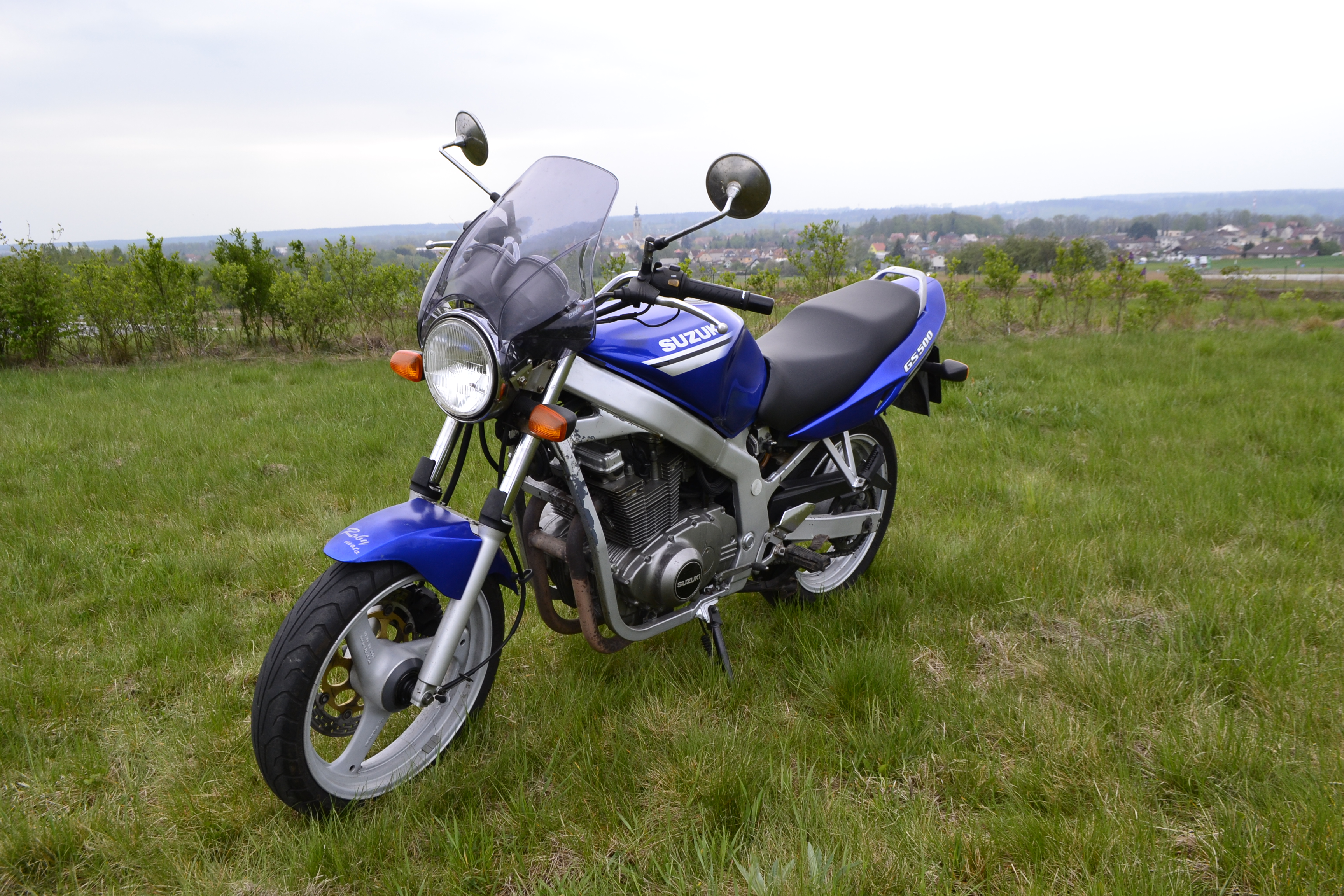 Motocykl skupina A2 - pohled 1